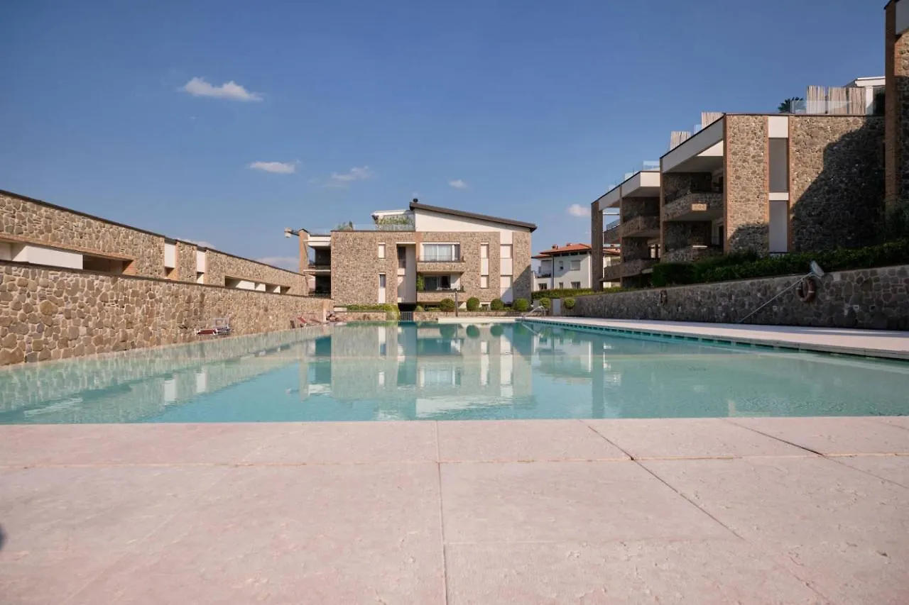 Warda A12 Apartment Desenzano del Garda