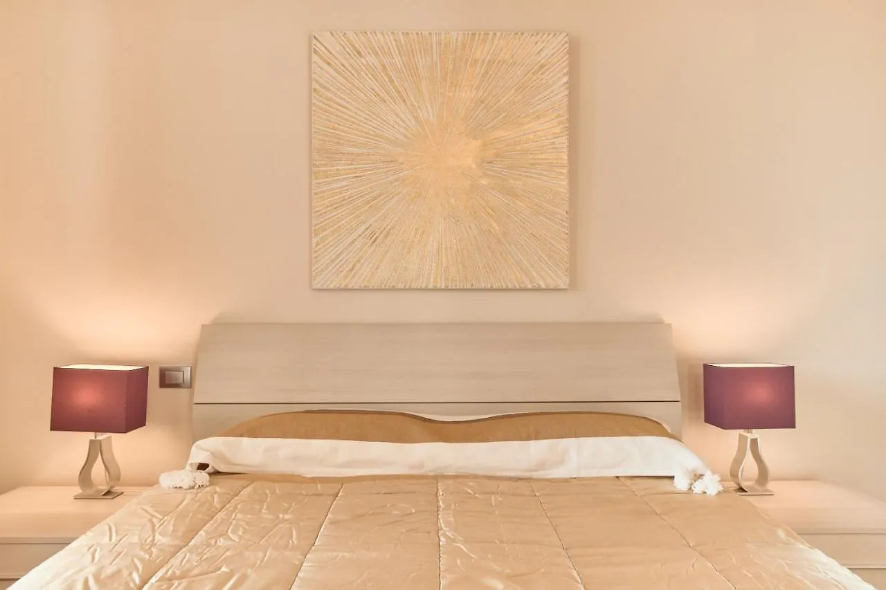 Warda A12 Apartment Desenzano del Garda Italy