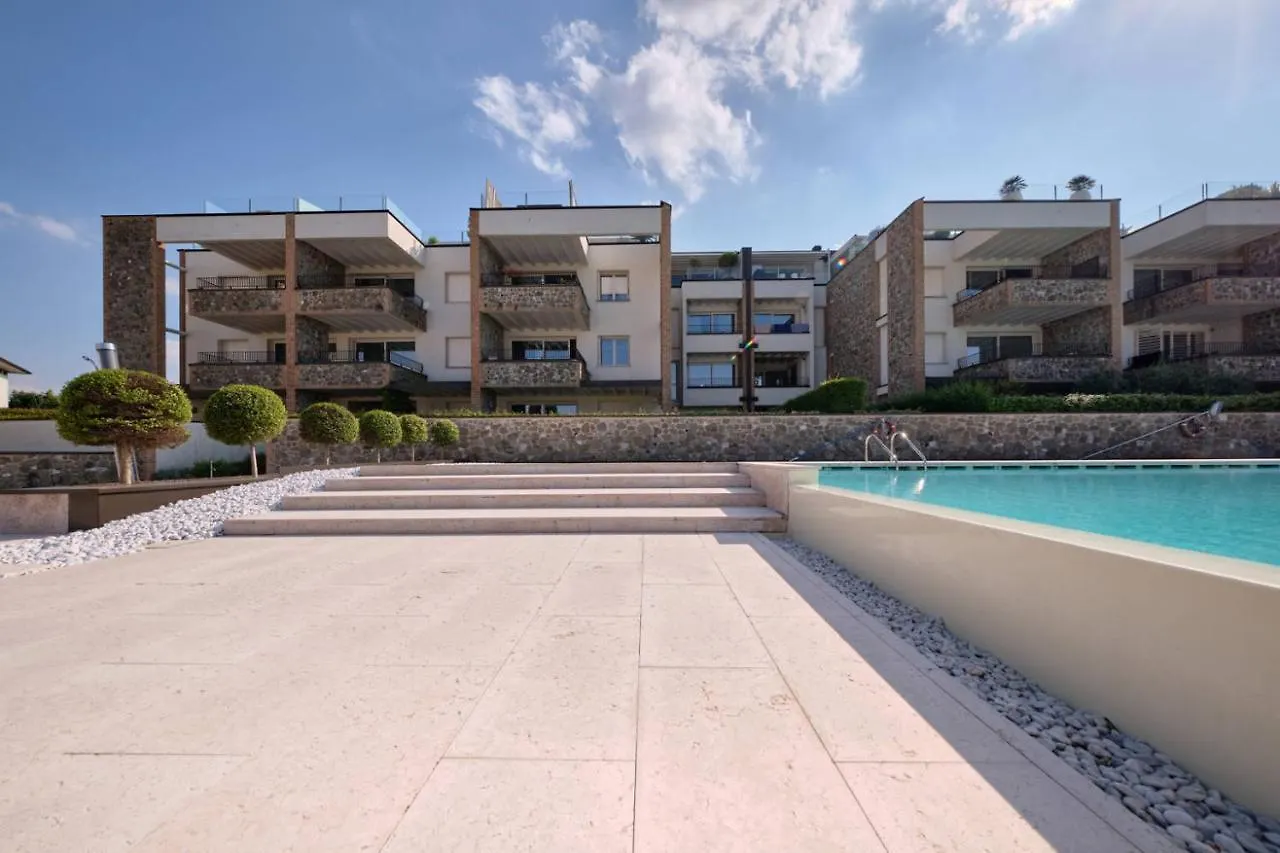 Warda A12 Apartment Desenzano del Garda 0*,  Italy