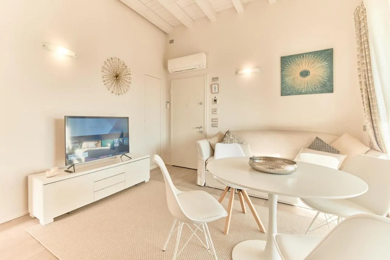 Warda A12 Apartment Desenzano del Garda